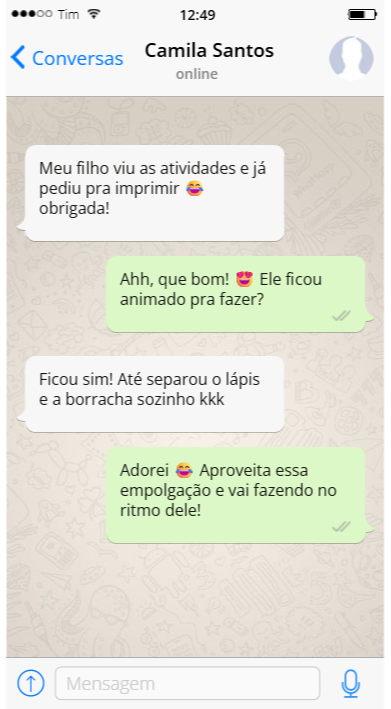 Uma cliente conta que o filho pediu para imprimir as atividades e separou o lápis e a borracha sozinho.